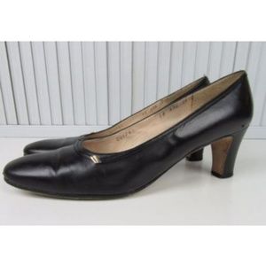 SALVATORE FERRAGAMO Boutique Pump Heels 10 AAA, N